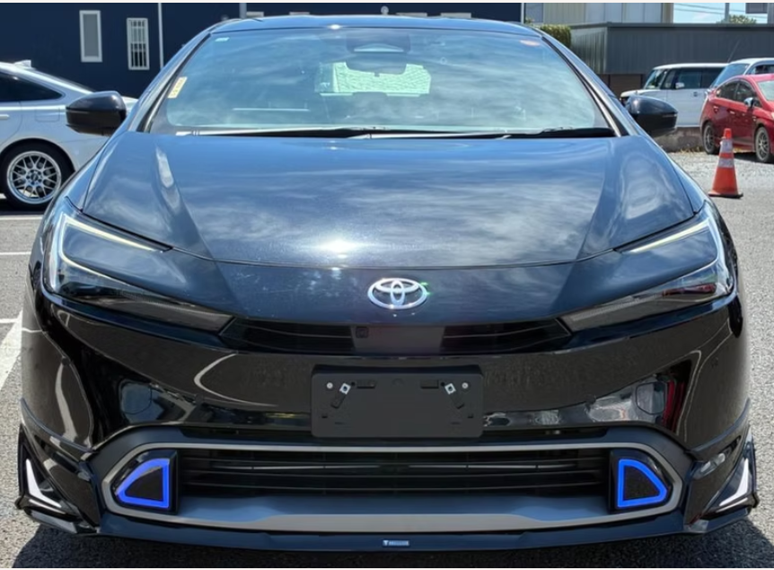 2023 TOYOTA PRIUS U GRADE photo 2
