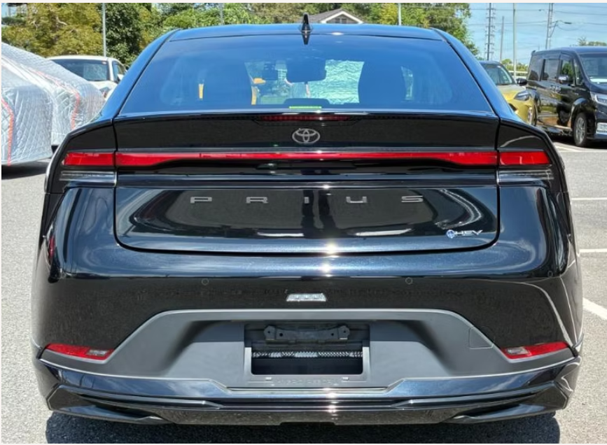 2023 TOYOTA PRIUS U GRADE photo 4