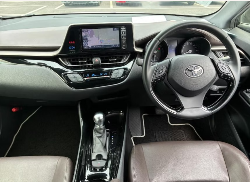 2018 TOYOTA C-HR HYBRID G GRADE photo 7