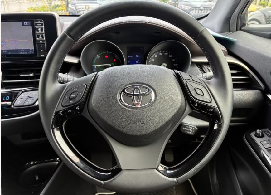 2018 TOYOTA C-HR HYBRID G GRADE photo 10