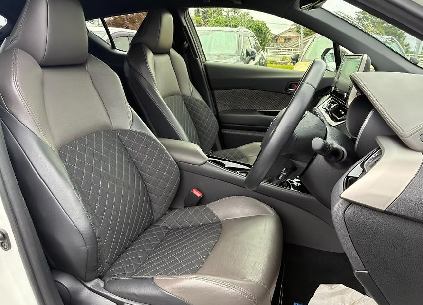 2019 TOYOTA C-HR HYBRID G GRADE photo 9