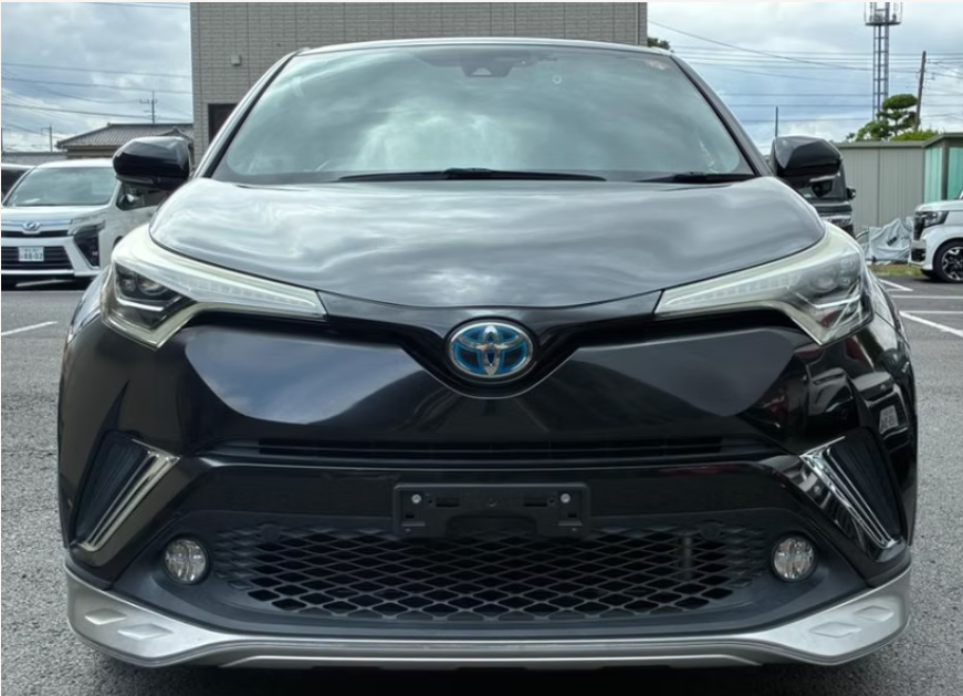 2017 TOYOTA C-HR HYBRID G GRADE photo 2