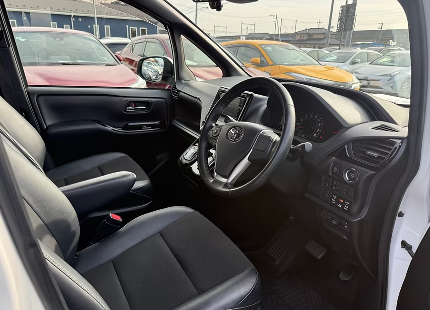 2017 TOYOTA NOAH Si WxB 7 SEATERS photo 7