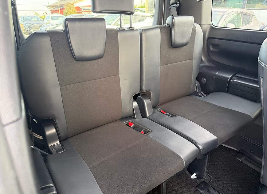 2017 TOYOTA NOAH Si WxB 7 SEATERS photo 9