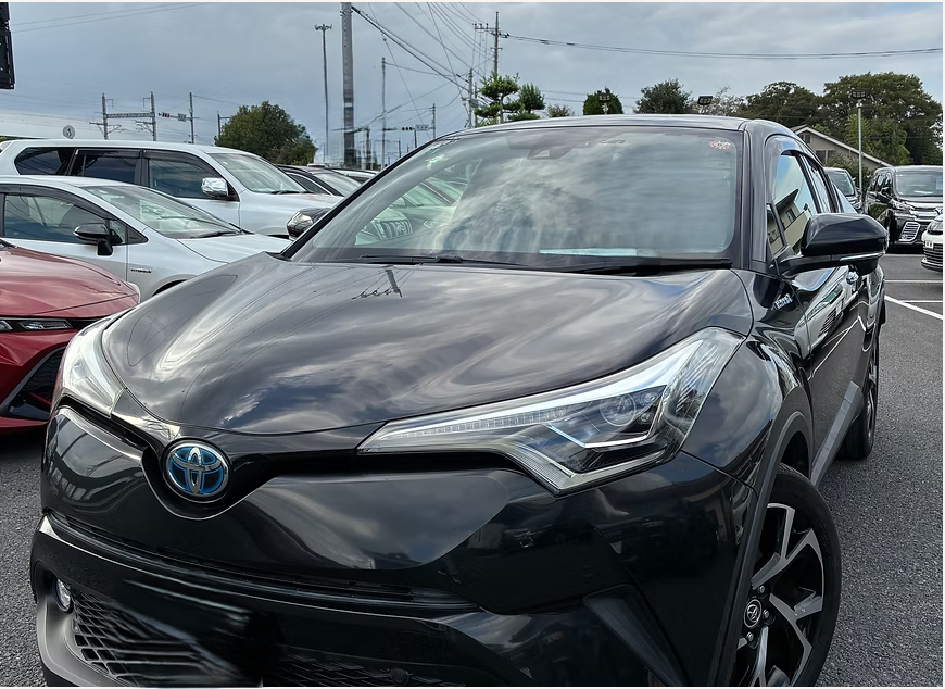2018 TOYOTA C-HR HYBRID G LED EDITION photo 2