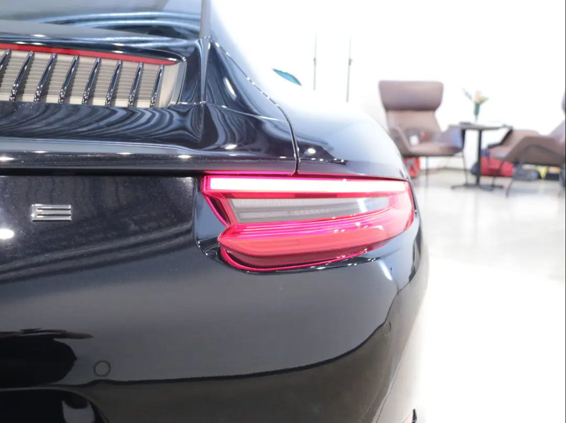 2017 PORSCHE 911 CARRERA  PDK Type 991.2 Sport Chrono Package photo 37