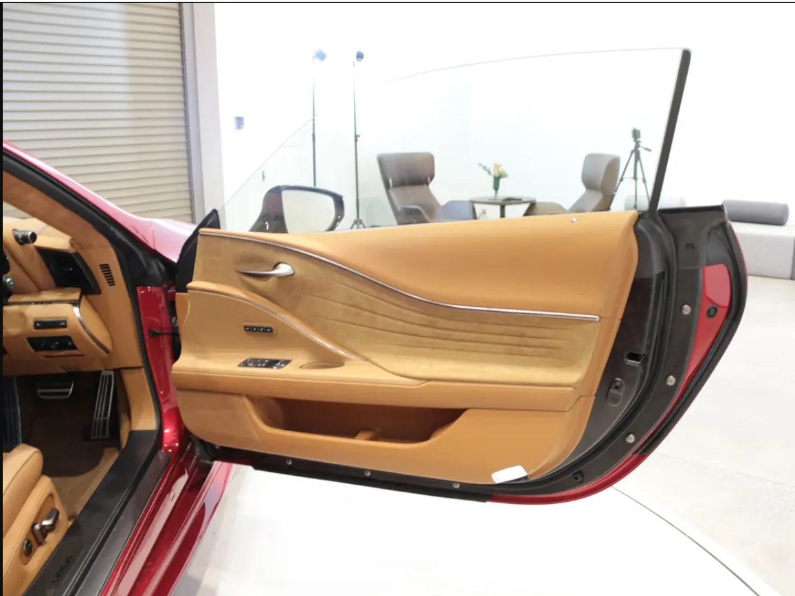 2019 LEXUS LC 500h S Package, Carbon Roof, Heated Seats photo 3